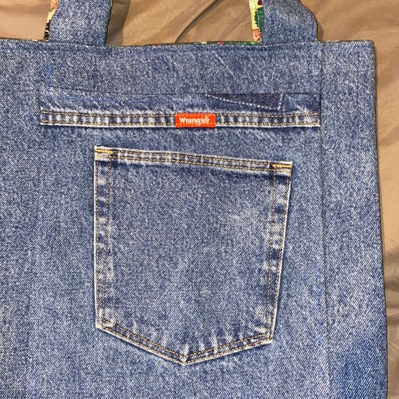 Wrangler denim farm tote - Picture 2 of 6